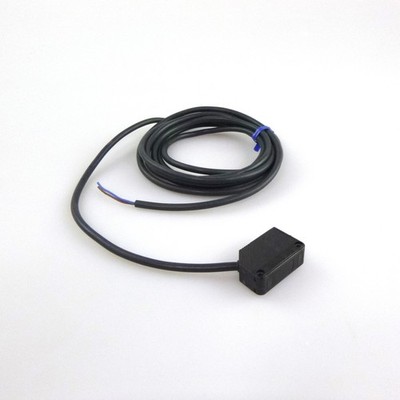 Omron Näherungsschalter E3Z-T81-L GEB