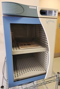 Blanket Warming Cabinet 10-12 blanket capacity  Enthermics DC350