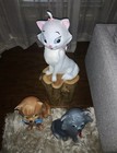 Disney Prop Aristocats Marie Toulouse And Berlioz Big Fig — photo 2