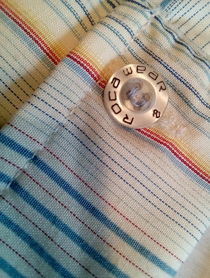 Camisa social masculina vintage Urban Street Rocawear listrada com botões tamanho XXL 2XL - Imagem 2 de 4