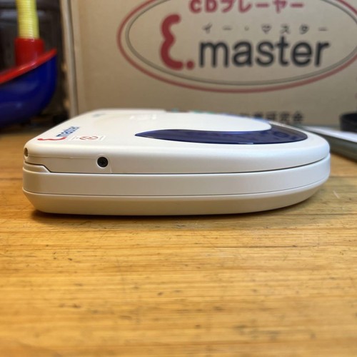 Reproductor de CD portátil Sanyo con altavoz monoaural Kumon-003 para - Imagen 7 de 10