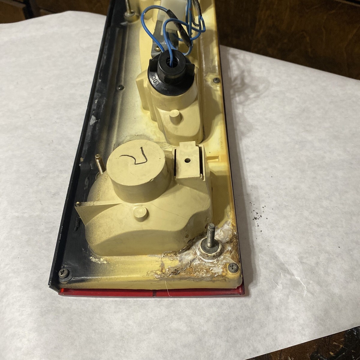1987 - 1989 Nissan 300zx Taillight Third Brake Stop Lamp 1987 - 1989 Nissan 300zx Taillight Third Brake Stop Lamp