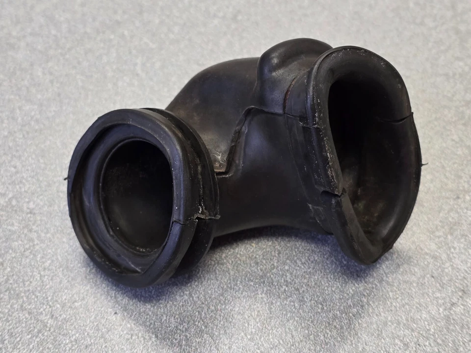 NICE ORIGINAL PORSCHE 914 ALTERNATOR SUCTION HOUSING RUBBER BOOT 1972-74 NLA - Image 4 of 4