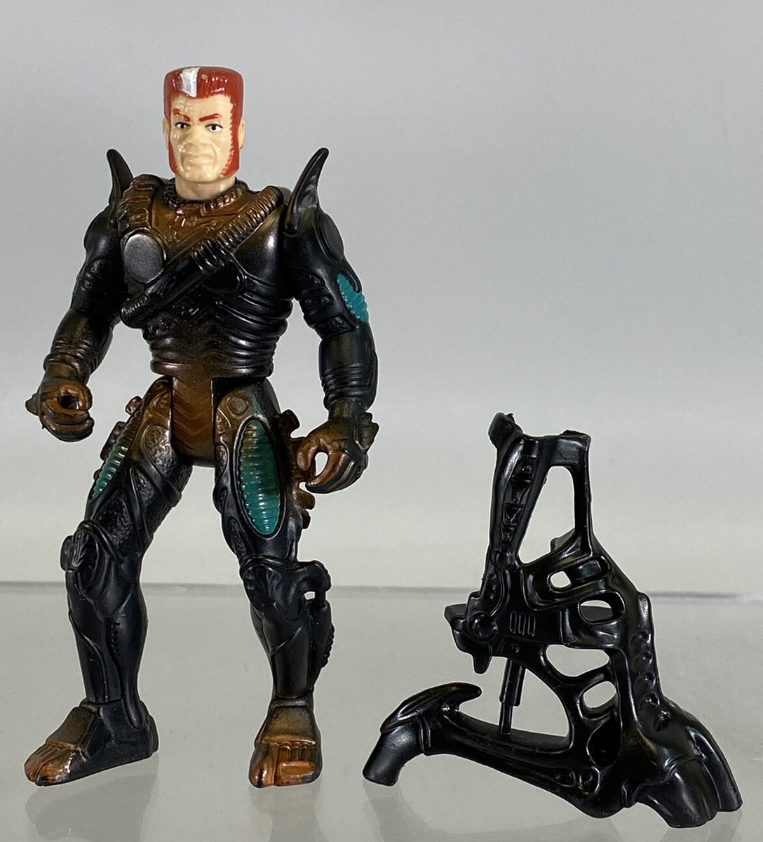 Aliens Space Marine Atax 4.5” Figure Alien Tactical