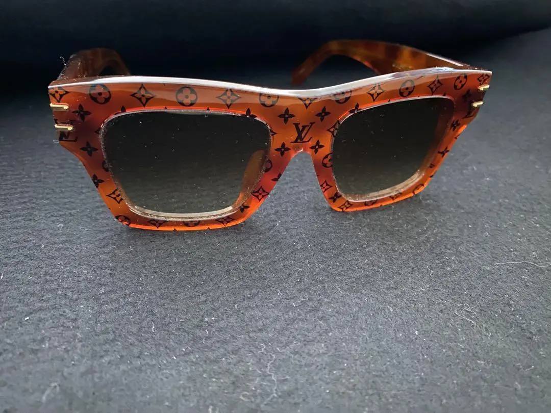 lv sunglasses brown