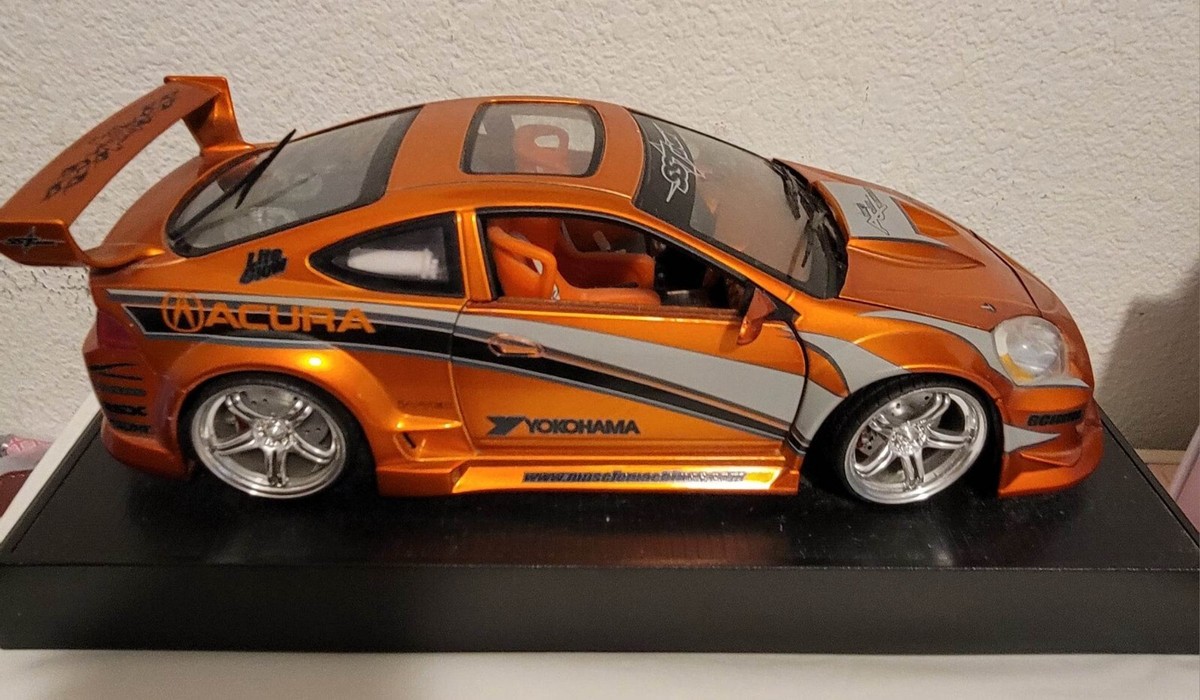 02 ACURA RSX DRIFT RACE CAR METALLIC ORANGE MUSCLE MACHINES 1:18