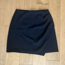 aritzia wilfred black lined mini skirt size 2/26 in
