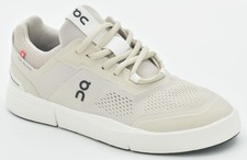 On Women's The Roger Spin Sneakers Sand/Ivory