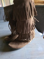 Minnetonka 3-Layer Fringe Boots Women's Size 6 Moccasin Brown Suede 1638