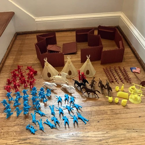 Vintage Marx Playset Parts Soldiers, Indians, Horses, TeePee, Walls, Accessories