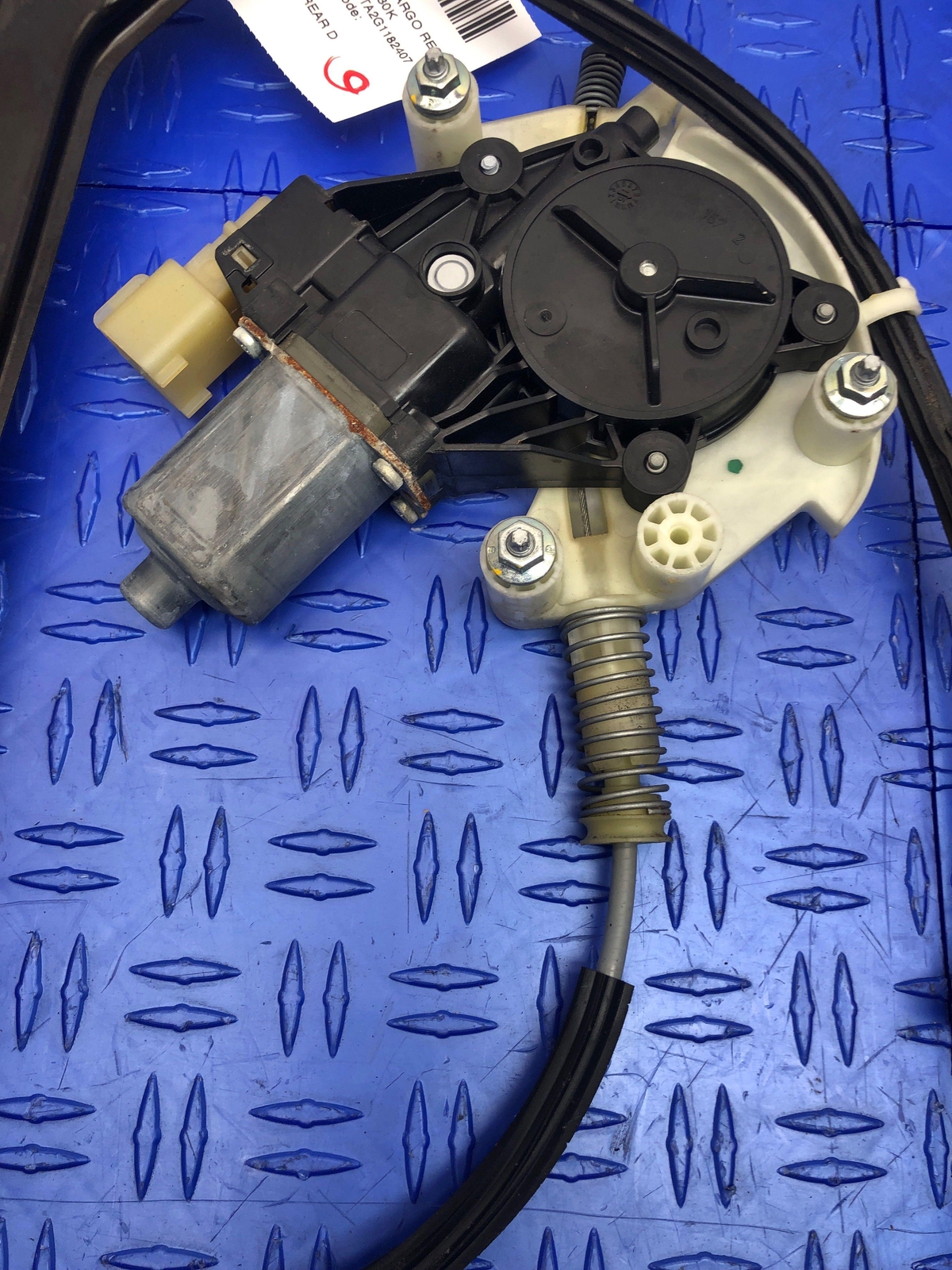 2014 - 2019 MASERATI GHIBLI M157 RIGHT REAR DOOR WINDOW REGULATOR W/MOTOR OEM