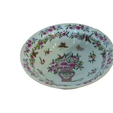 Vintage Chinese Famille Rose Porcelain Decorative Bowl Hand Painted NOT FOR FOOD