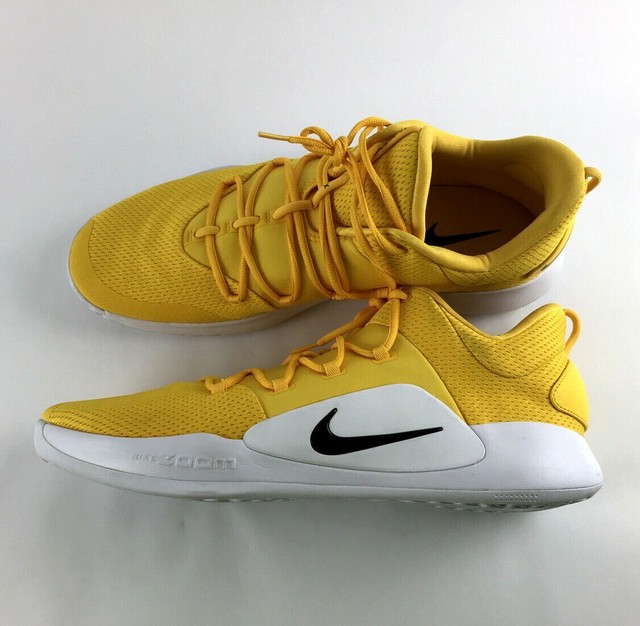 nike hyperdunk white and gold