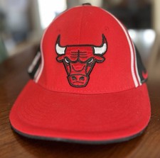 Vintage 90's Nike Team NBA Chicago Bulls Michael Jordan basketball Cap