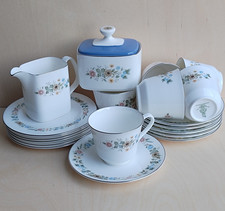 Royal Doulton / Pastoral / H5002 / Tea Set for 6 / Bone China / Made in England