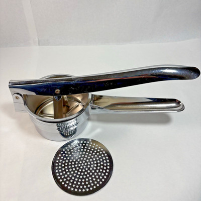 Potato Ricer Masher Heavy Duty Stainless Steel Press Mashed Potatoes Kitchen