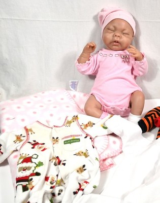 ASHTON DRAKE HUTI B SLEEPING NEWBORN GIRL DOLL Lifelike Anatomical Baby, Clothes
