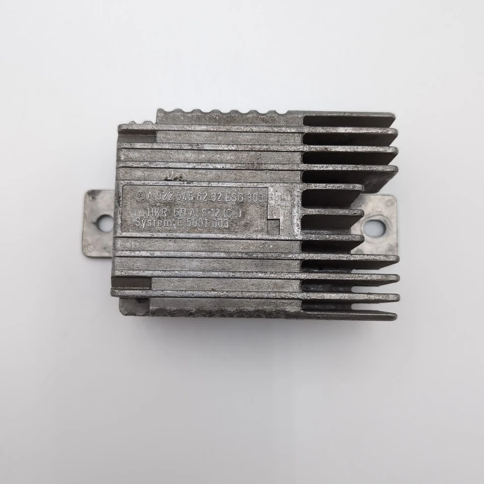 Módulo de relé de control de ventilador auxiliar Mercedes W210 E430 1998 1999 A0225456232 OEM Foto 3 de 4