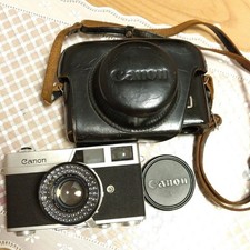 Canon Canonet film camera retro