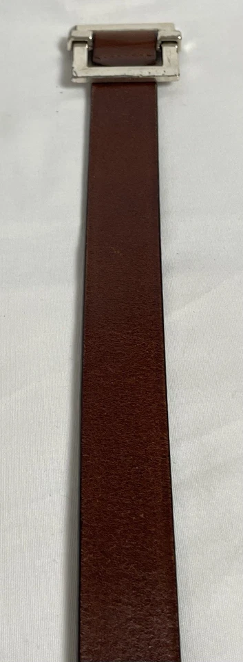 Kenneth Cole NY Cinturón Web Mujer’s Talla M Cuero Marrón Cuadrado Hebilla Plateada Foto 4 de 4