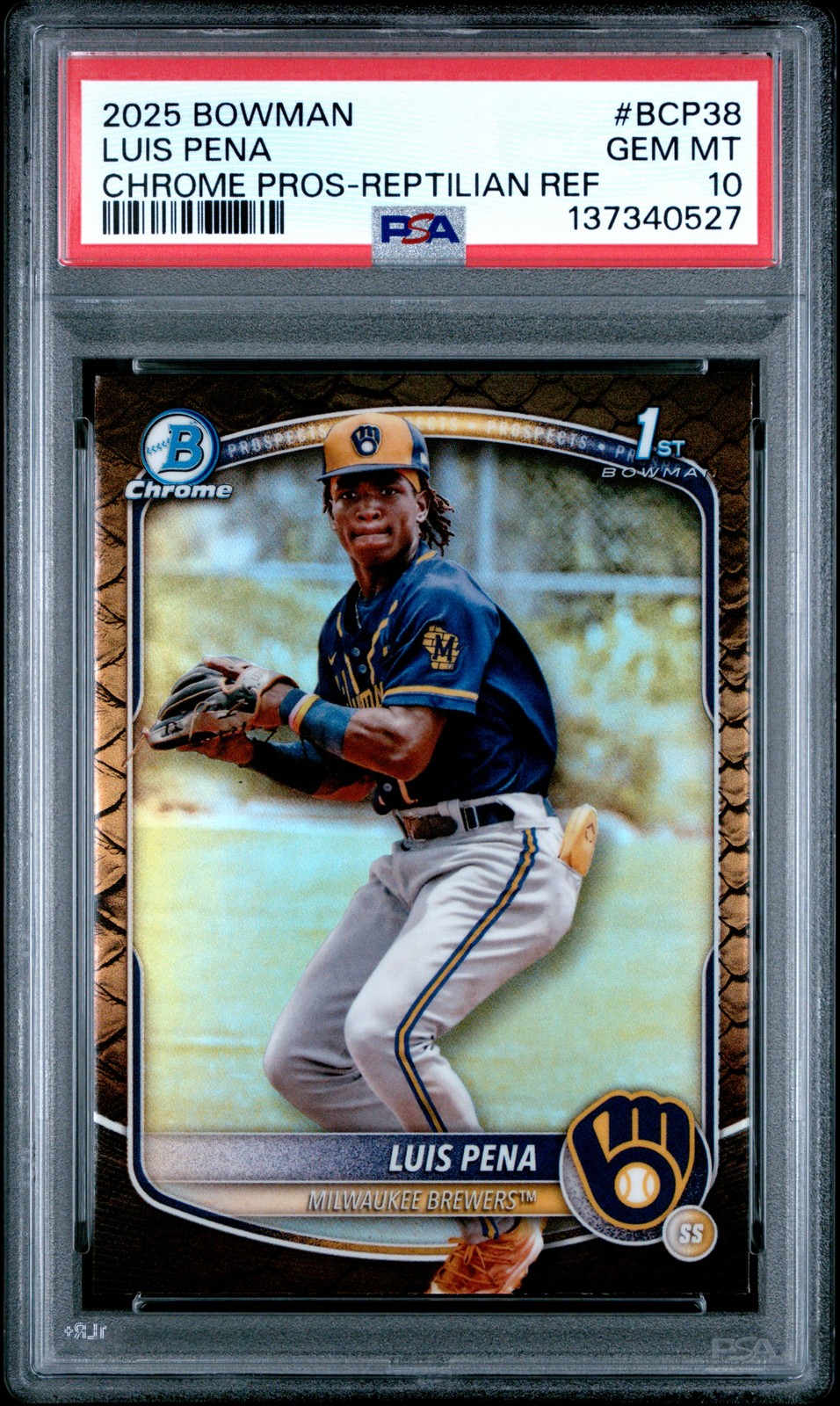 2025 BOWMAN CHROME PROSPECTS REPTILIAN REFRACTOR #BCP38 LUIS PENA PSA 10