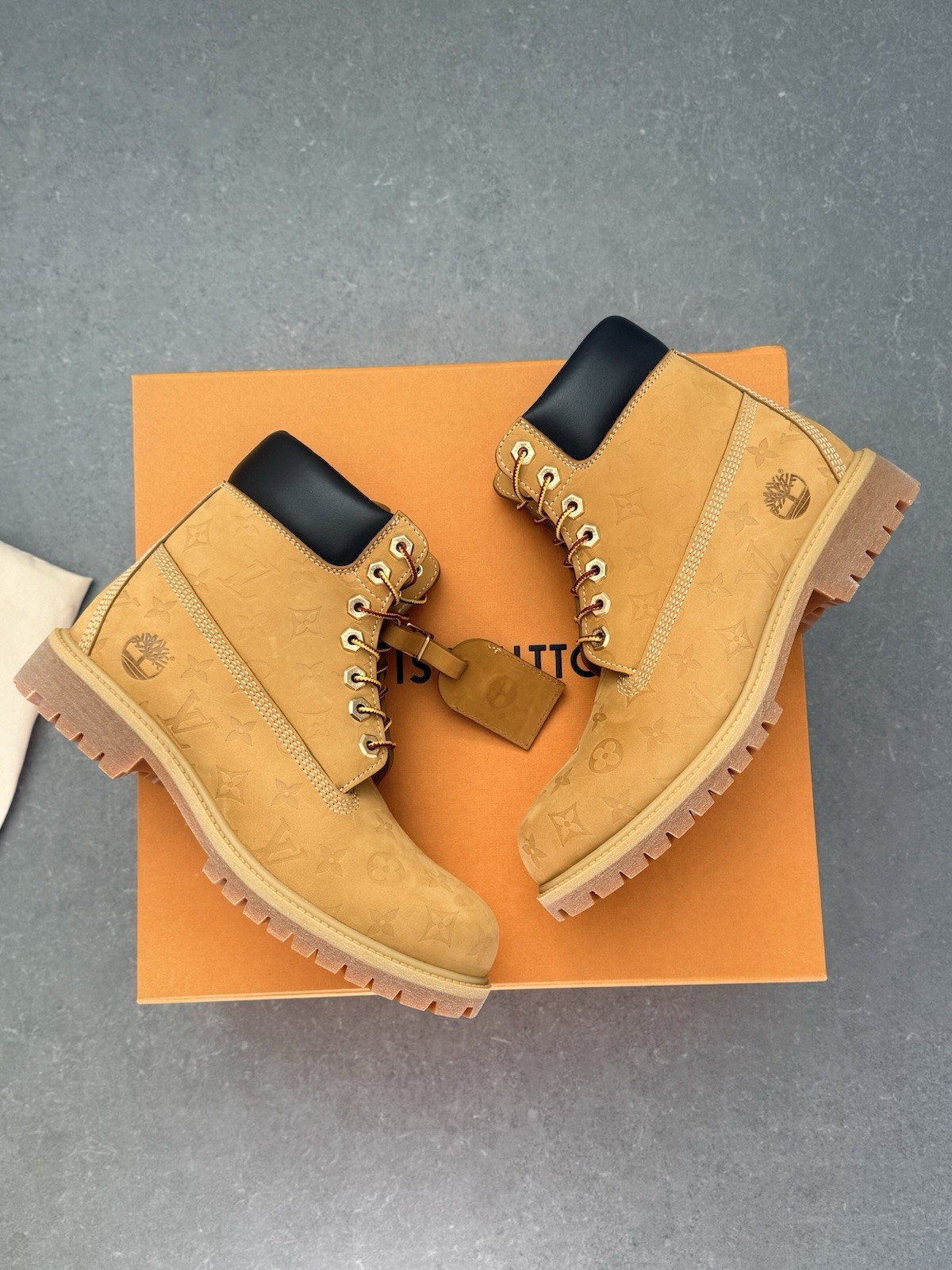 Louis Vuitton Timberland 6 IN Monogram Boot UK9