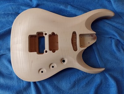 Ibanez 565 Type Replacement Body JPM 100 Eletronik  25,5'' Mensur Floyd Rose