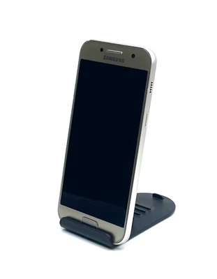 Samsung Galaxy A3 · 16GB
