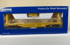 NIB! - Industrial Rail (IDM 7501) Flatcar w/Bulkheads & Stakes Pennsylvania RR