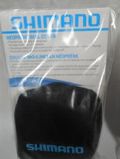 Shimano BC‑ANRC820A Neoprene Baitcast Reel Cover – Low Profile Casting Reel Prot