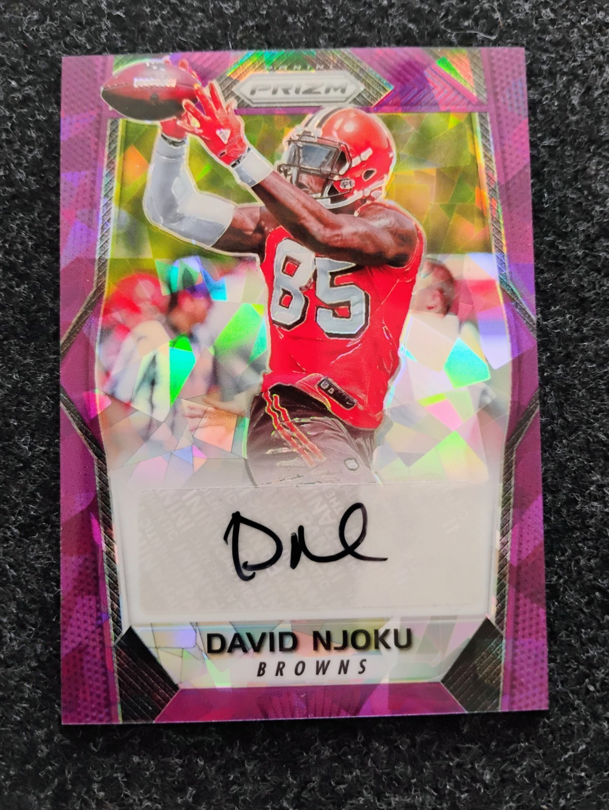 David Njoku Panini Prizm Rookie Autographs #DN Purple Crystals