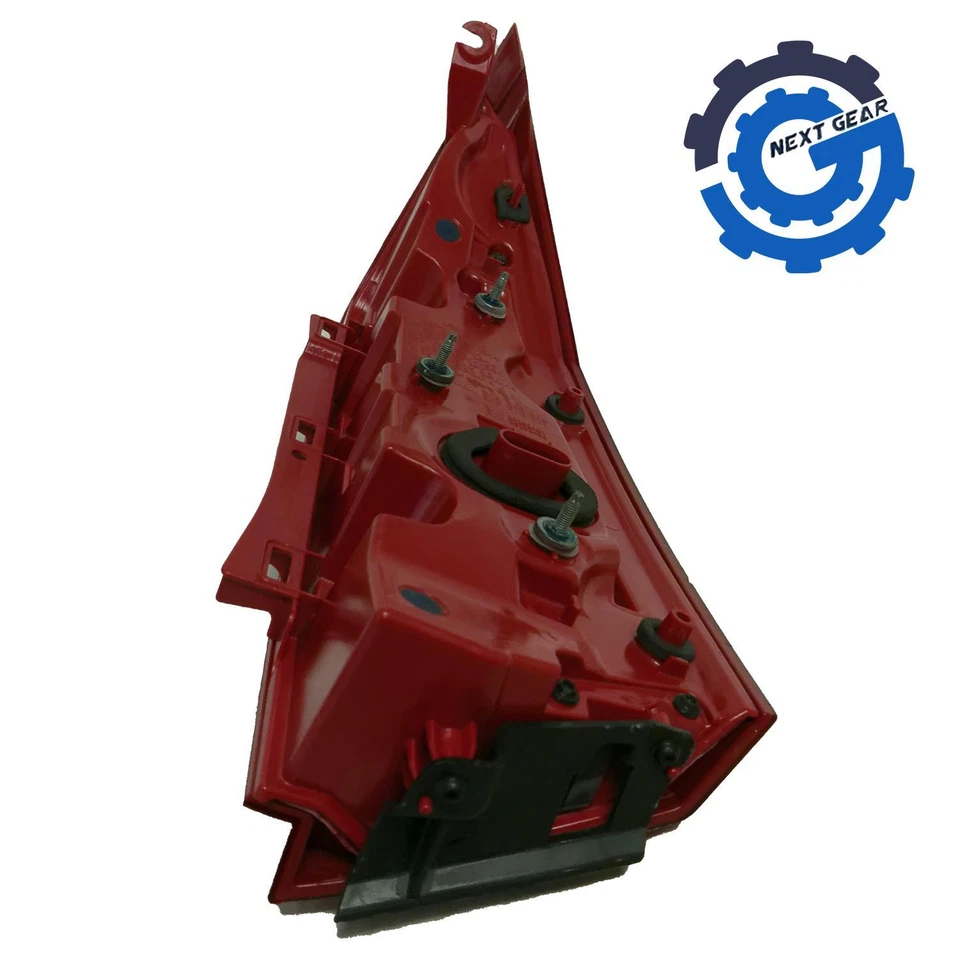 OEM GM Left LED Tail Light Assembly for 2013-2018 Cadillac ATS 23262481 - Image 4 of 4