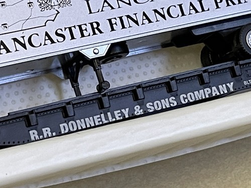 HO Scale Con Cor RR Donnelley Sons Flat Car with Truck Trailer NIB Lancaster PA - Picture 6 of 7