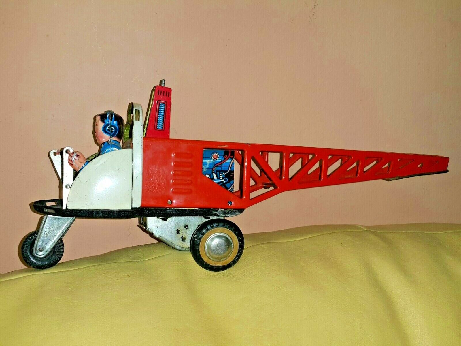 Picture 3 of 12