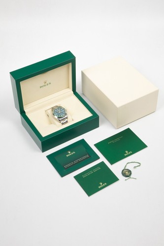 ROLEX Milgauss Z-Blue Dial ref 116400GV - Picture 11 of 13