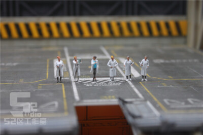 1/64 1/100 Science and Research Fellow Scene Prop Miniatures For Car Vehicles