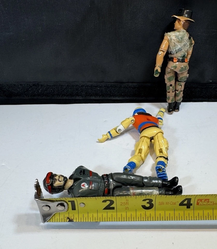 LOTE DE 3 FIGURAS DE ACCIÓN LANARD CORPS VINTAGE AÑOS 80-90 POBRES para PIEZAS o REPARACIÓN Foto 4 de 4