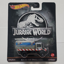 Hot Wheels Premium Jurassic World Mercedes-Benz Unimog U 1300 L Real Riders 1:64