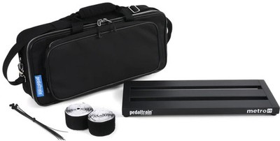 Pedaltrain Metro 20 20-inch x 8-inch Pedalboard with Soft Case