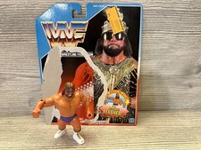 WWF Hasbro Titan Sports Macho King Randy Savage Action Figure 1991 With Backing