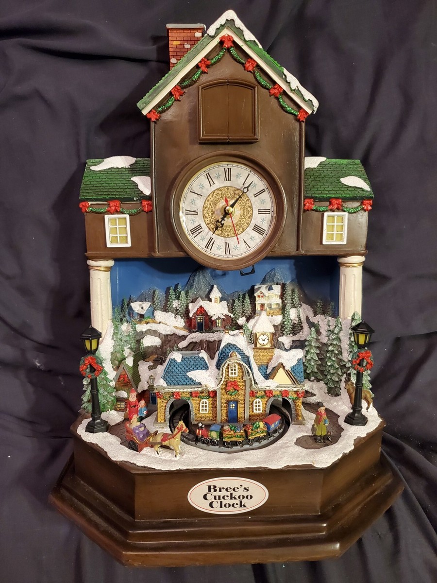 【新品箱入り】値下げはコメントにて　bird house clock Holiday Living Bree's Cuckoo Clock with Christmas Village Scene