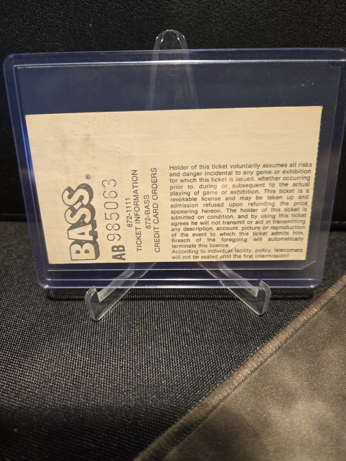 1987 Labatt Canada Cup Canada vs Czech Republic (CSSR) Ticket Stub Row