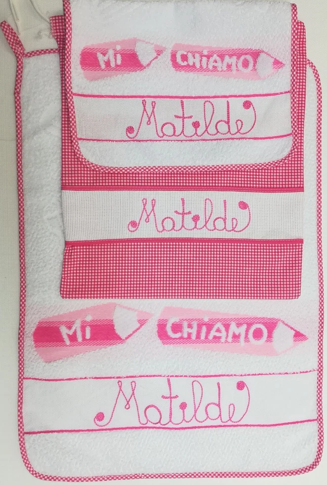 Set asilo 3 pezzi con NOME bavaglino salviettina sacca Made in Italy in 4 COLORI - Immagine 2 di 4