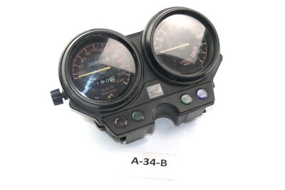 Honda CB 750 Sevenfifty RC42 year 92 - speedometer cockpit