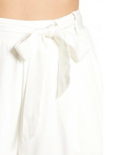 June & Hudson 152457 Women's Tie Waist Shorts White Sz. Medium - Picture 4 of 4