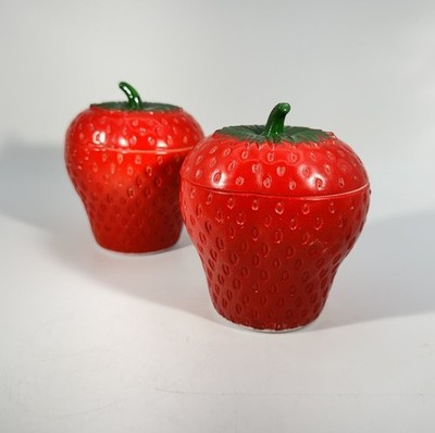 Vintage Strawberry Milk Glass Jam Jar Pair w/ Lids   Hazel Atlas Red Kitchen ...