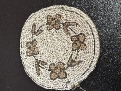 Vintage 4  Beaded Floral Pattern Neutral Colors Coin Purse Read