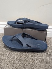 Size 11 Men's/13 Women's HUHV Flip Flop Recovery Navy Slip On Sandals