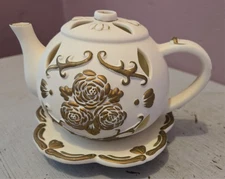 Partylite TEAPOT Tealight Candle Holder TEA TIME Luminary P7301 Porcelain Bisque