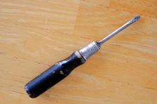 Bridgeport USA Bell System vintage screwdriver Rare 3/16" tip Wood handle 6.5"